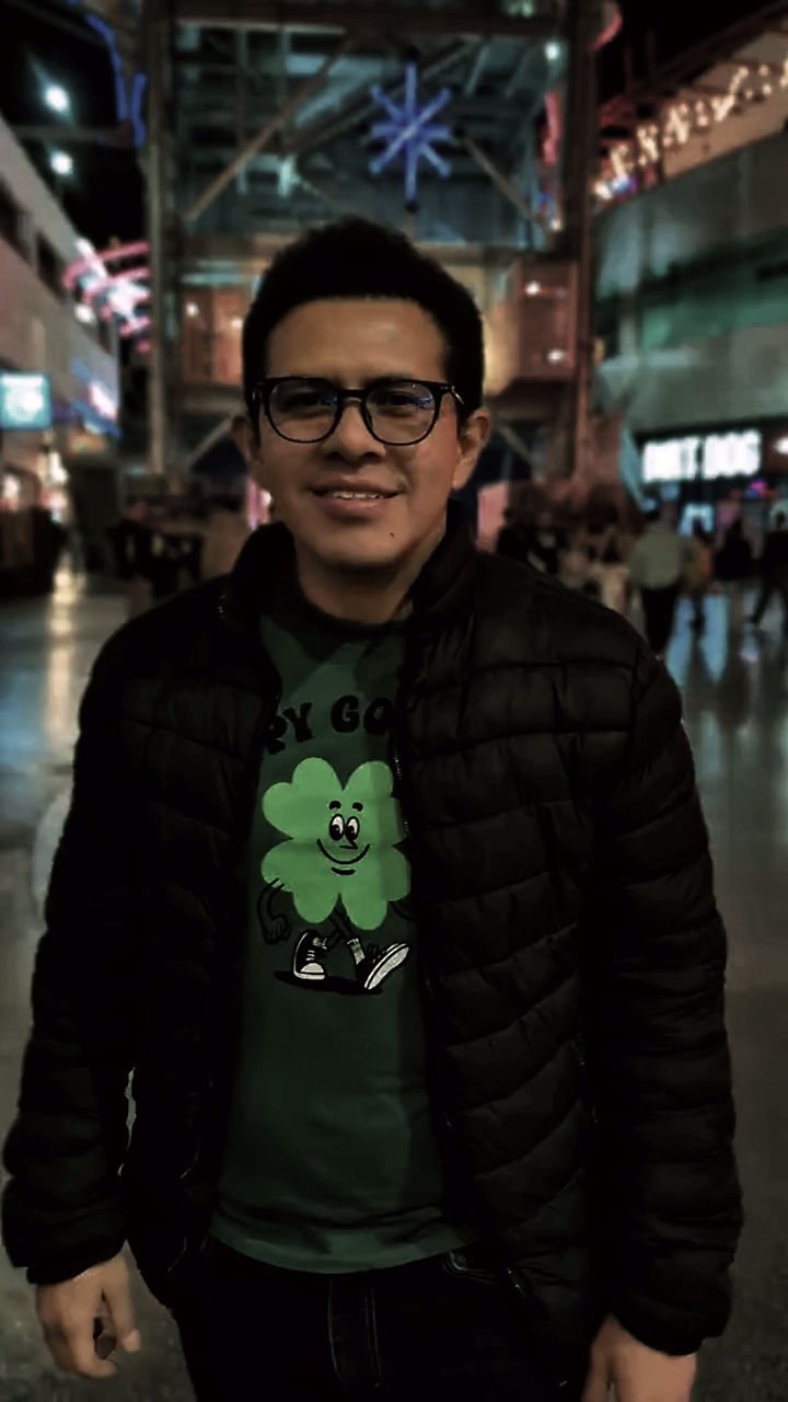 Jagaanaa in a speaking or presentation setting